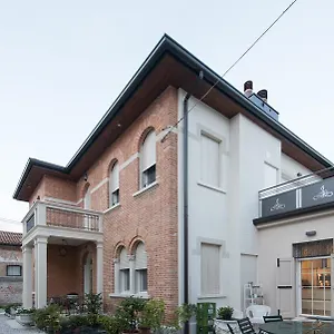 Alojamento de Acomodação e Pequeno-almoço Dafne, Treviso